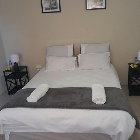 Softlife Guest House Ulundi Eksteriør bilde